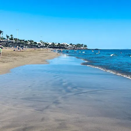 Caletones Puerto del Carmen (Lanzarote)